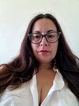 Snapshot of SelieAlMio chatting on May 14, 2026, 9:17 am SelieAlMio online show from May 14, 2026, 9:17 am