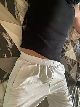 sxssxssxsxh online show from March 3, 2026, 3:35 am