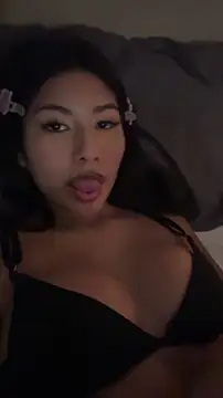 princesschini online show from May 29, 2026, 8:15 pm