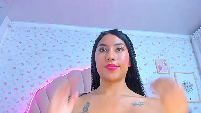 ashlyleee  online show from January 7, 2025, 3:23 pm