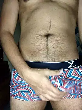 virginat32 online show from January 13, 2026, 12:31 pm