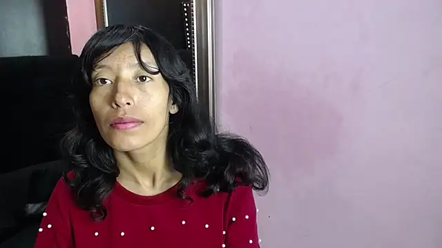 Snapshot of karolinee_66_ chatting on October 15, 2025, 2:25 pm karolinee 66  online show from October 15, 2025, 2:25 pm