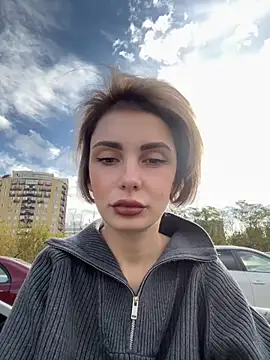 SandraCarter online show from September 28, 2025, 6:09 am