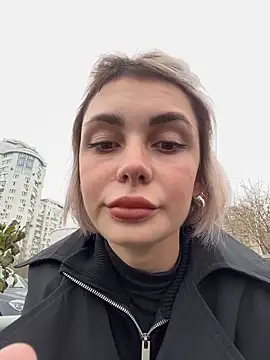 SandraCarter online show from December 4, 2025, 7:07 am