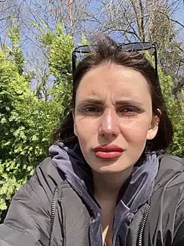 SandraCarter online show from March 12, 2025, 10:16 am