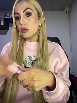 alicev kitty online show from November 13, 2025, 12:53 pm