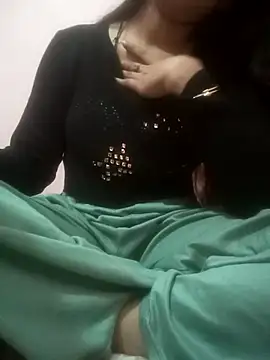 Snapshot of Sucking_baby chatting on October 13, 2025, 7:26 pm Sucking baby online show from October 13, 2025, 7:26 pm