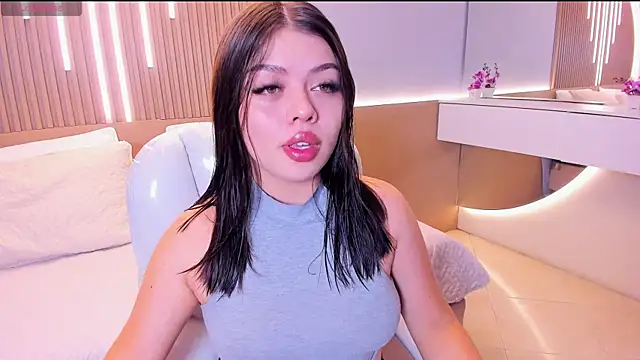 Sexy paradise18  online show from December 17, 2025, 3:44 am