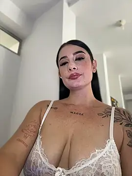 Libia James online show from July 20, 2026, 8:11 pm