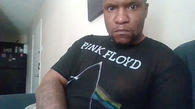 SexxyreddMale online show from March 15, 2026, 9:11 pm