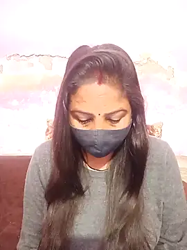 Snapshot of Simran-Simran chatting on February 7, 2025, 2:08 am Simran-Simran online show from February 7, 2025, 2:08 am