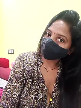 Snapshot of Simran-Simran chatting on September 9, 2025, 4:44 am Simran-Simran online show from September 9, 2025, 4:44 am