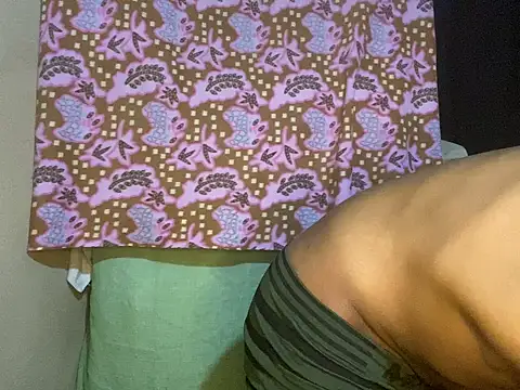 GaaTto online show from February 26, 2025, 1:46 am