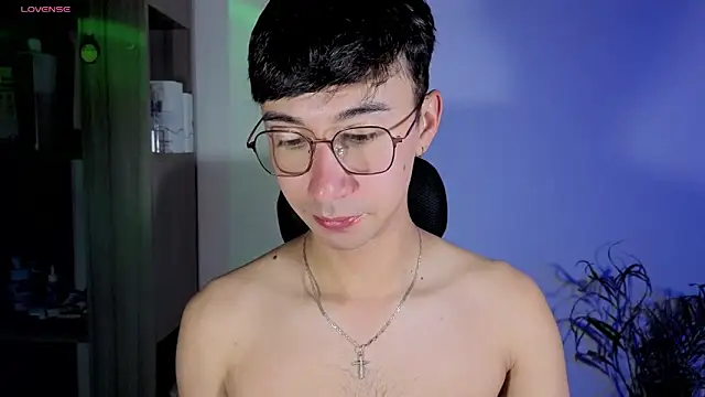 cameron cum online show from October 30, 2025, 11:08 am