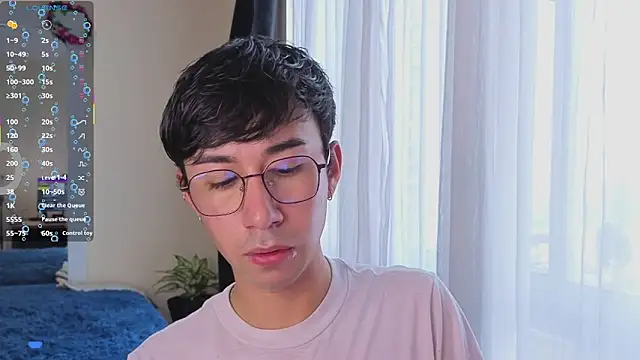 cameron cum online show from December 19, 2025, 11:45 am