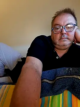 bluangelo online show from September 16, 2025, 12:06 pm