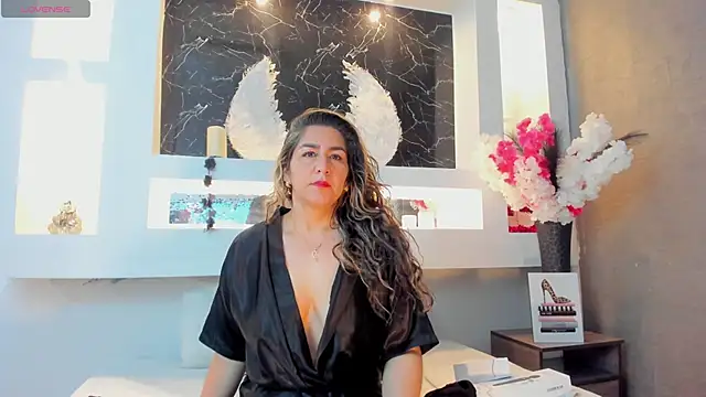 Cinthya mjs online show from September 12, 2025, 12:27 pm