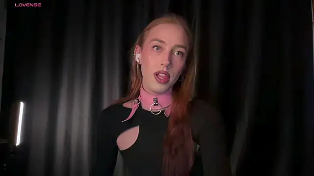 Avril Pearly  online show from July 17, 2026, 11:18 am