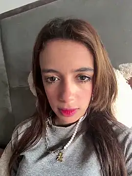 Snapshot of Melody_Ds chatting on February 11, 2025, 6:44 pm Melody Ds online show from February 11, 2025, 6:44 pm