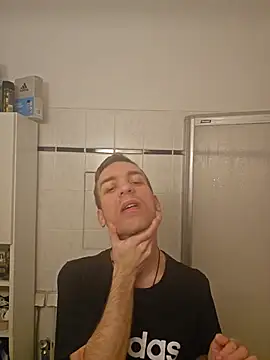 nickdtr online show from December 22, 2025, 11:05 pm