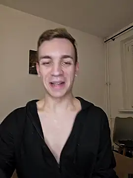 nickdtr online show from December 15, 2025, 6:03 pm