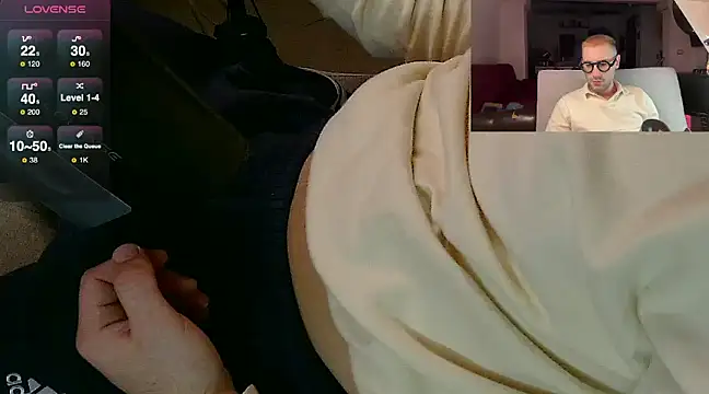 Snapshot of NofaceMan__ chatting on December 4, 2024, 11:08 pm NofaceMan online show from December 4, 2024, 11:08 pm