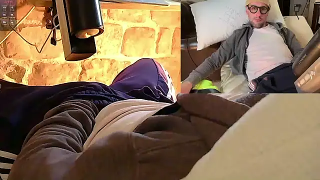 Snapshot of NofaceMan__ chatting on January 8, 2025, 9:12 pm NofaceMan online show from January 8, 2025, 9:12 pm