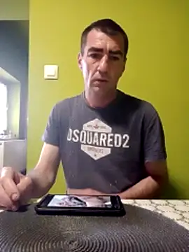 Gabesz1986xh online show from April 29, 2026, 6:28 am