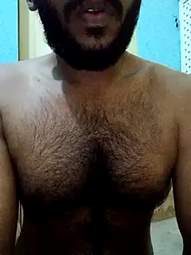 Snapshot of Johnysins24 chatting on January 19, 2025, 9:45 pm Johnysins24 online show from January 19, 2025, 9:45 pm