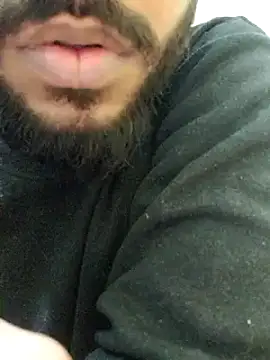 Snapshot of Johnysins24 chatting on January 27, 2025, 7:24 pm Johnysins24 online show from January 27, 2025, 7:24 pm