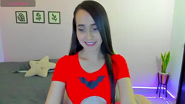 sophie pazz online show from October 24, 2025, 10:42 pm