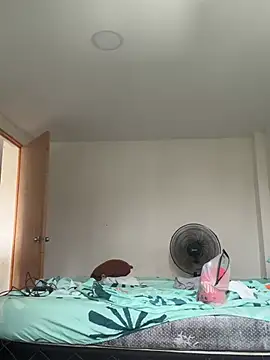 sexy black31 online show from April 19, 2026, 2:07 pm