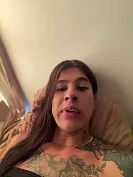 daniigarcia online show from April 18, 2026, 8:31 pm