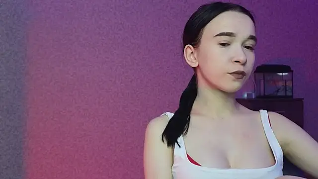 Snapshot of LilithStrangfor chatting on April 14, 2026, 8:58 pm LilithStrangfor online show from April 14, 2026, 8:58 pm