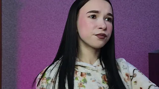Snapshot of LilithStrangfor chatting on April 29, 2026, 11:00 pm LilithStrangfor online show from April 29, 2026, 11:00 pm
