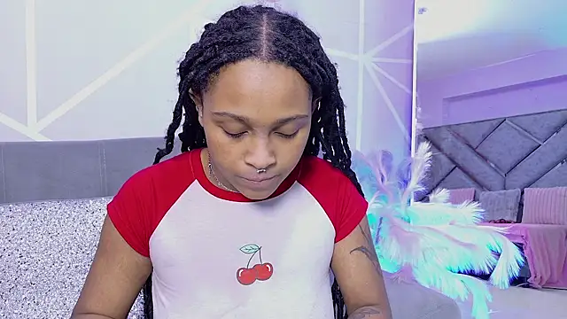 Snapshot of Elith_noa chatting on January 10, 2026, 7:20 pm Elith noa online show from January 10, 2026, 7:20 pm