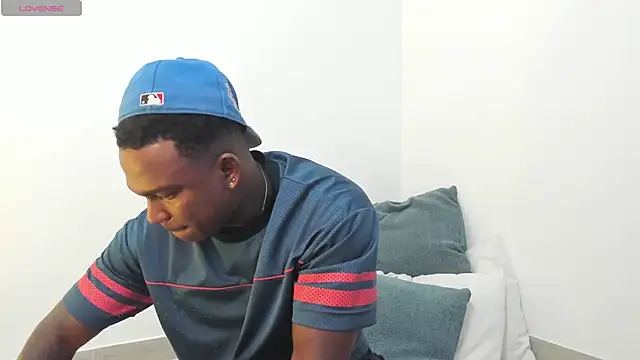 Troykhalil online show from November 13, 2025, 10:46 pm