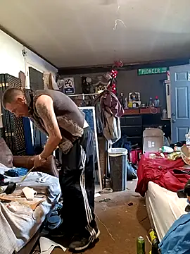 Snapshot of gettinit2wice chatting on February 27, 2025, 5:16 pm gettinit2wice online show from February 27, 2025, 5:16 pm