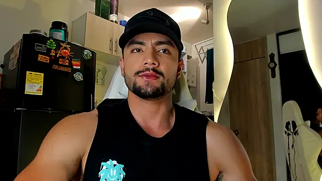 Snapshot of Jaxxon_ chatting on March 19, 2025, 12:37 am Jaxxon online show from March 19, 2025, 12:37 am