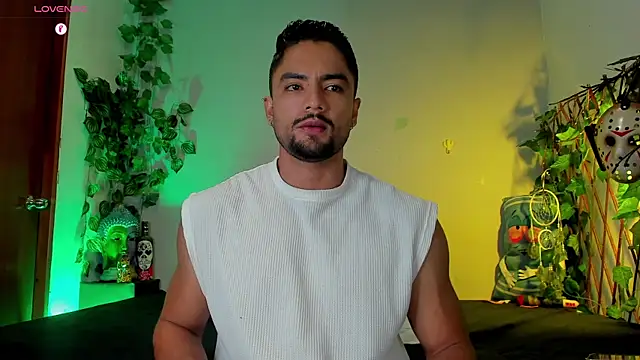 Snapshot of Jaxxon_ chatting on February 5, 2025, 3:52 pm Jaxxon online show from February 5, 2025, 3:52 pm
