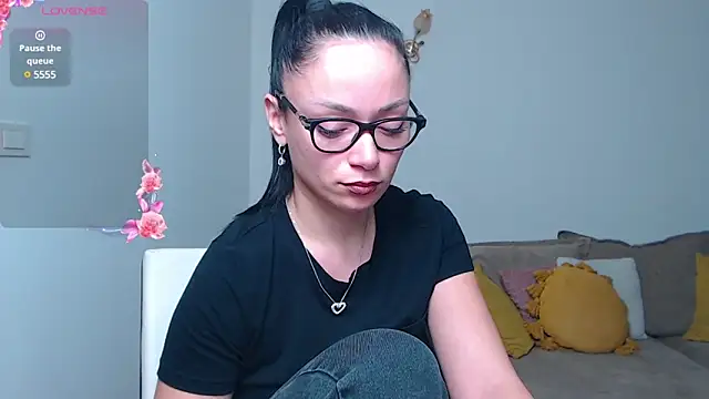 Snapshot of BabySerene chatting on February 11, 2025, 6:08 am BabySerene online show from February 11, 2025, 6:08 am