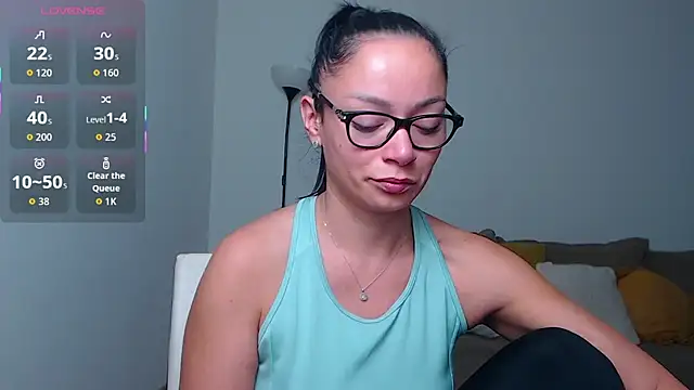 BabySerene online show from November 14, 2025, 1:20 am