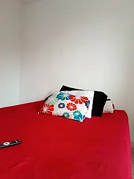 LEIRIS Y FRED 01 online show from October 30, 2025, 1:31 pm