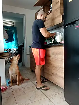 LEIRIS Y FRED 01 online show from December 16, 2025, 3:38 pm