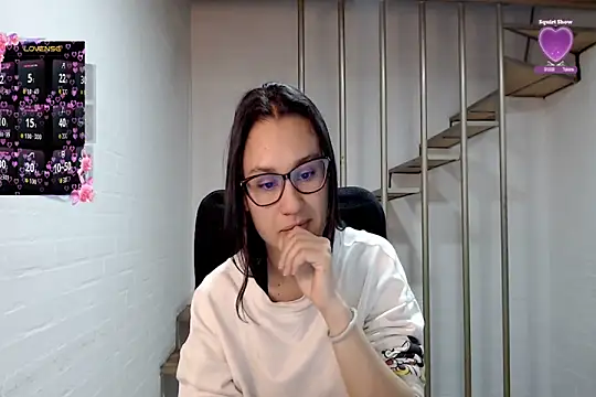 Jessie Desire online show from February 28, 2026, 2:11 am