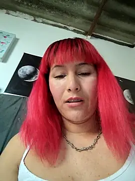 florecita9 online show from June 22, 2026, 6:27 pm