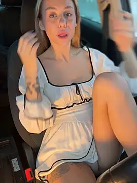 Snapshot of Myrtle_Beach chatting on December 22, 2024, 11:33 am Myrtle Beach online show from December 22, 2024, 11:33 am