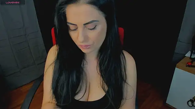Snapshot of MistressMeghan chatting on May 11, 2026, 10:18 pm MistressMeghan online show from May 11, 2026, 10:18 pm