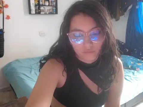 Snapshot of HannaKlein chatting on February 16, 2026, 6:06 pm HannaKlein online show from February 16, 2026, 6:06 pm