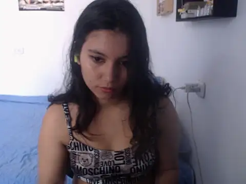 HannaKlein online show from March 8, 2025, 1:47 pm